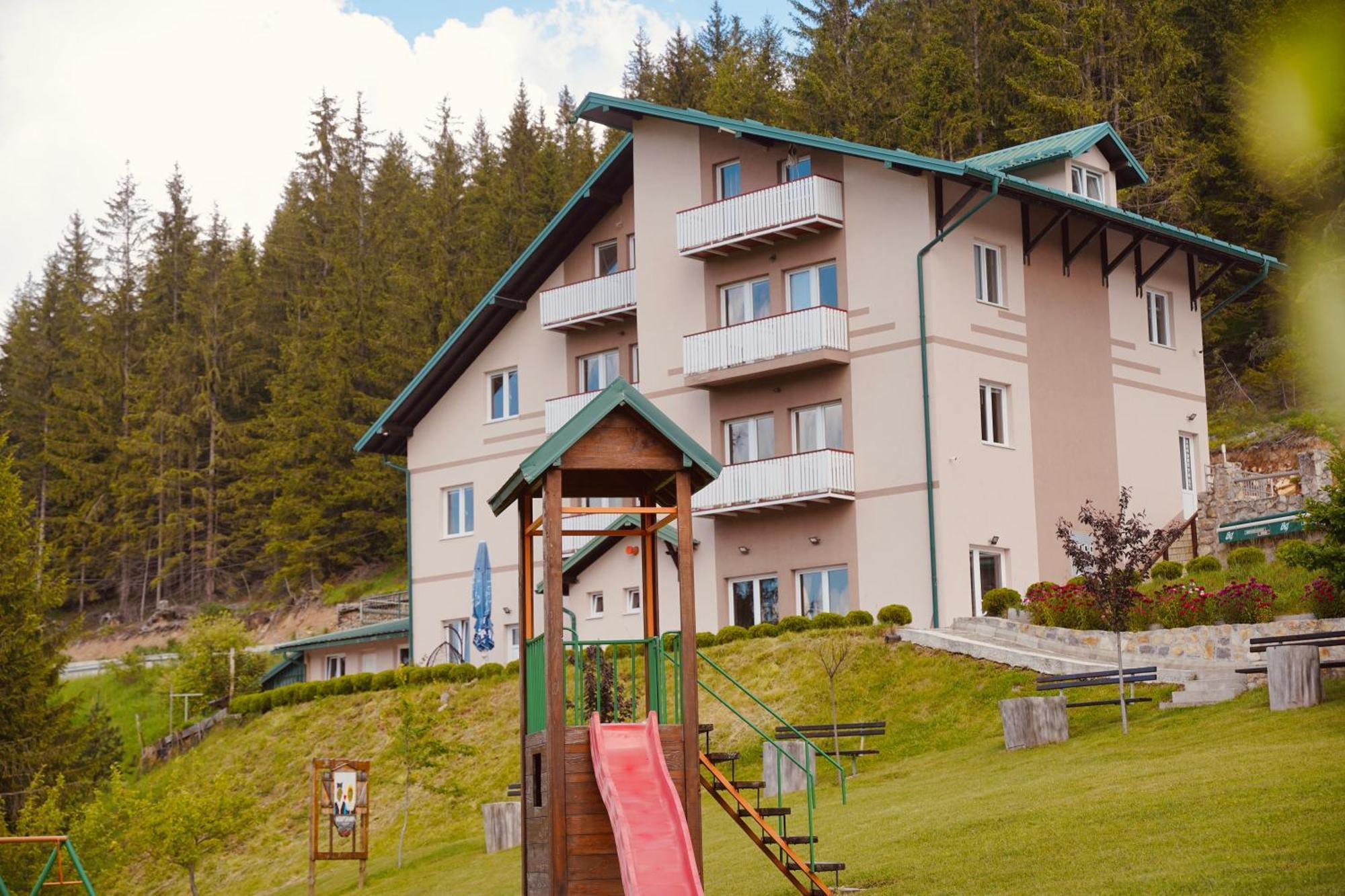 Zlatarska Kruna Nova Varoš 외부 사진