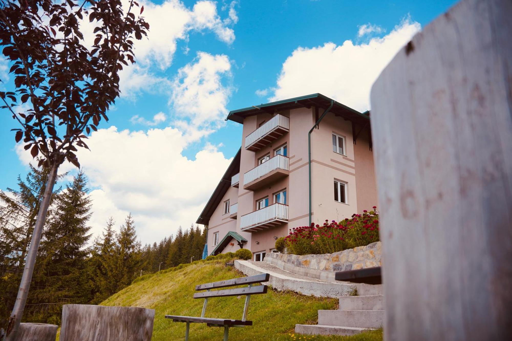 Zlatarska Kruna Nova Varoš 외부 사진